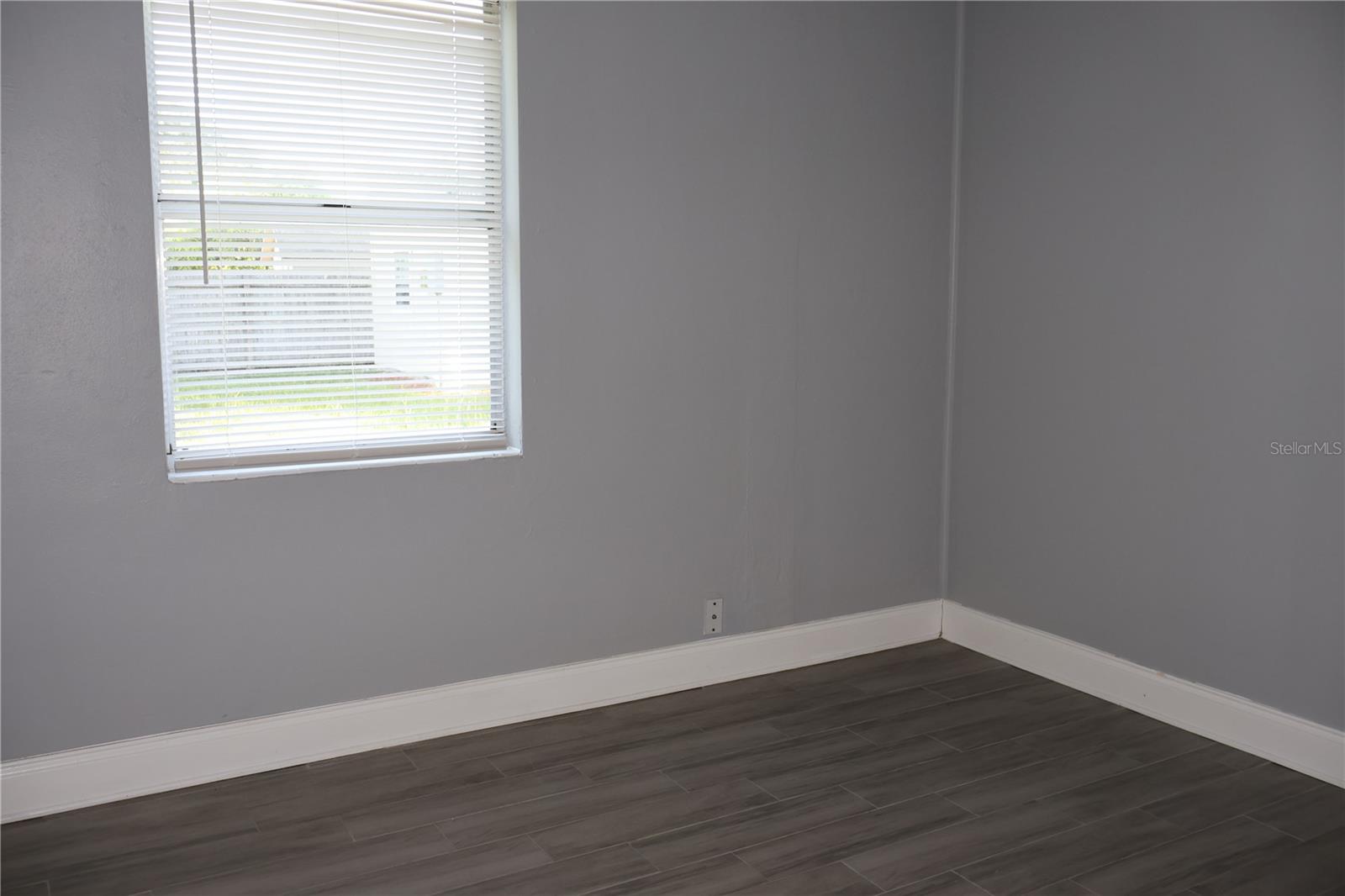 Image 12 of 23 For 3909 Pearl Avenue