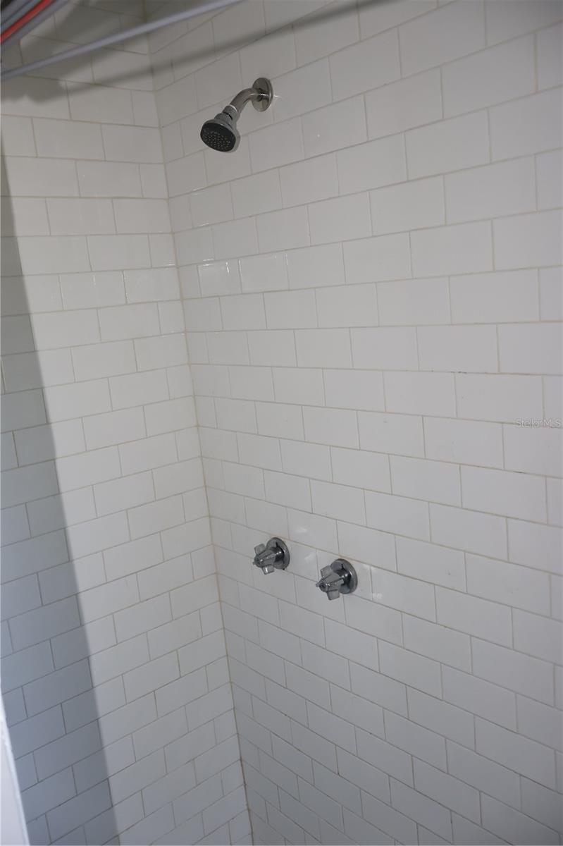 Image 21 of 23 For 3909 Pearl Avenue