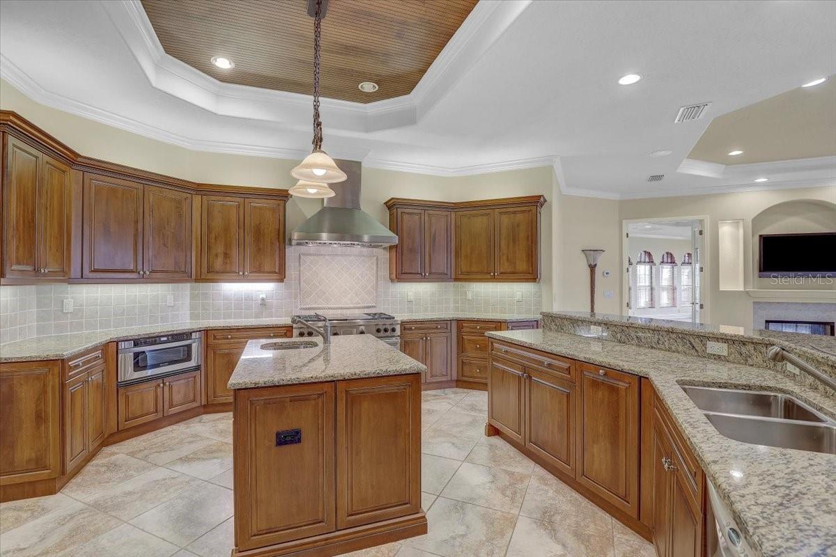 Image 16 of 59 For 5408 Tybee Island Drive