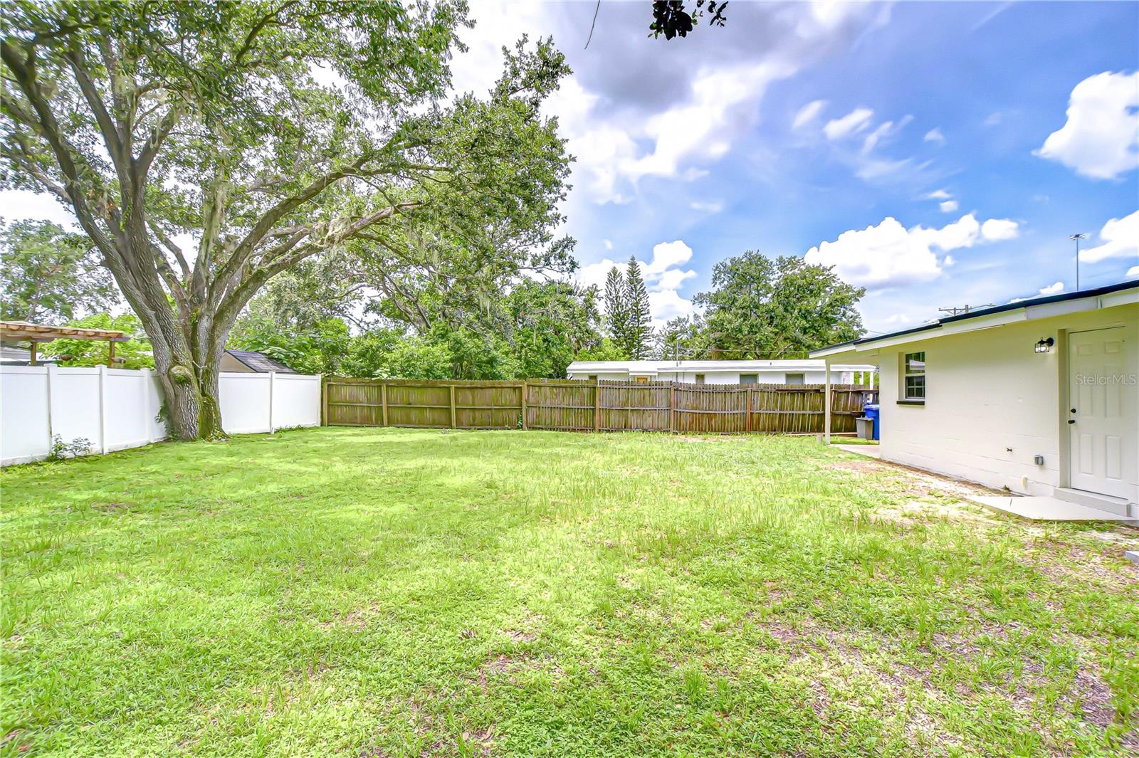 Image 17 of 20 For 7211 Cayuga Street