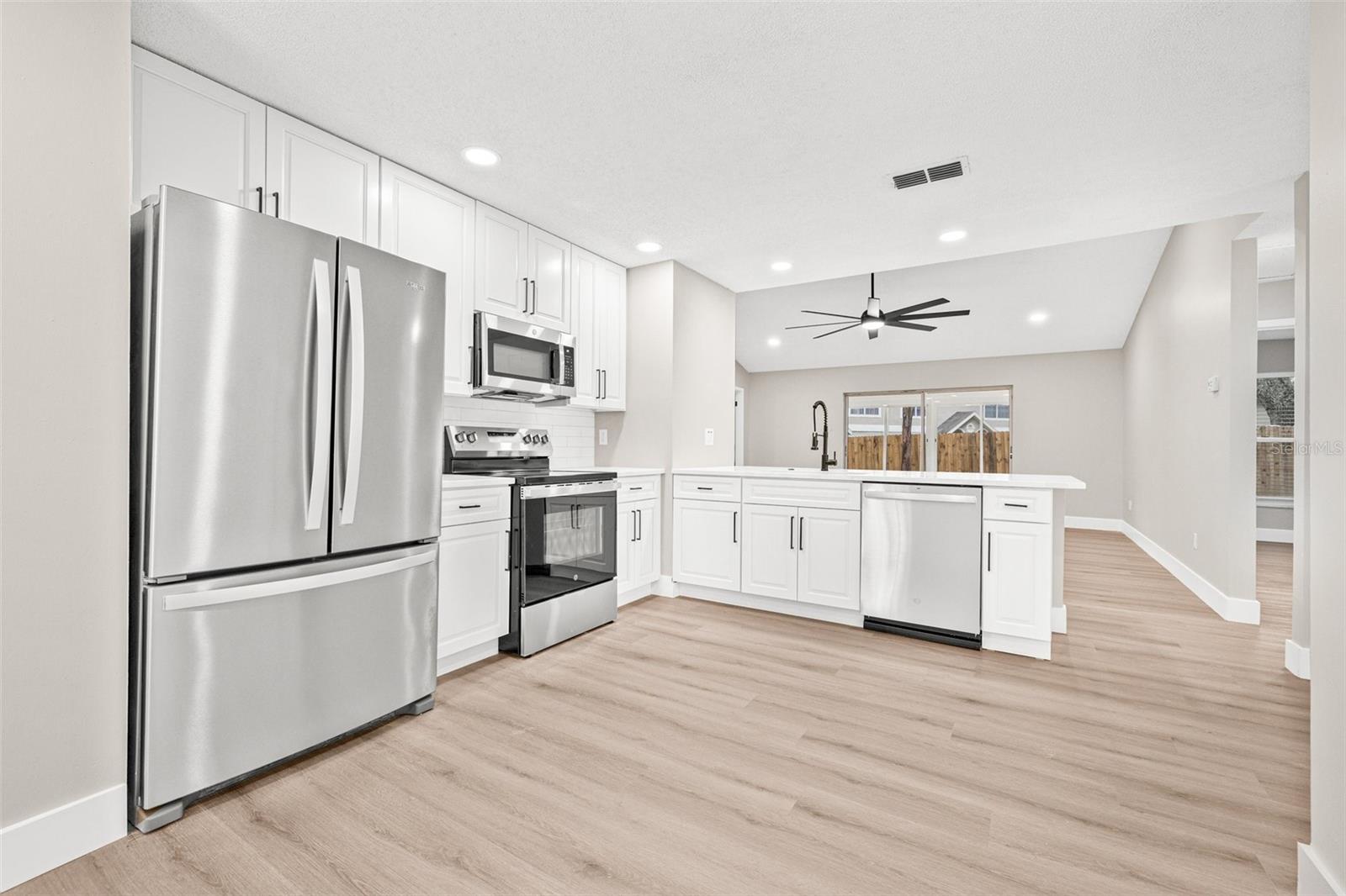 Image 7 of 34 For 2852 Wesleyan Drive