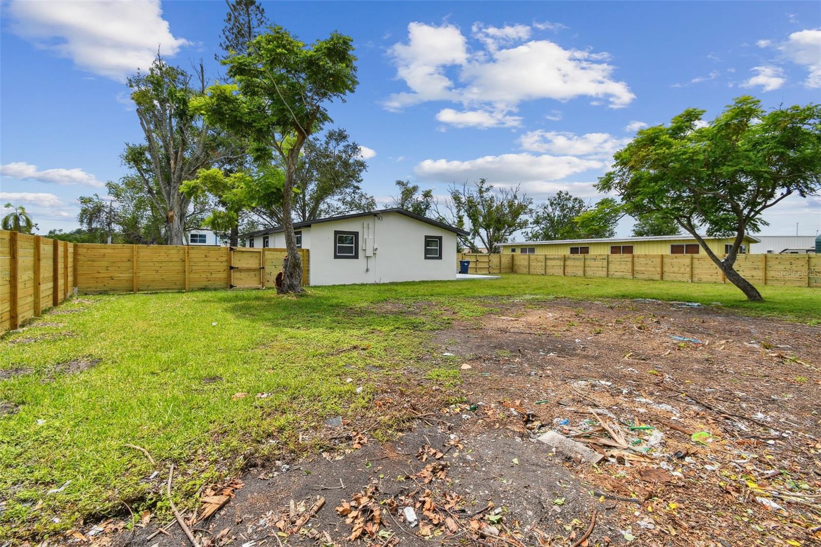 Image 29 of 30 For 824 15th Avenue Drive E