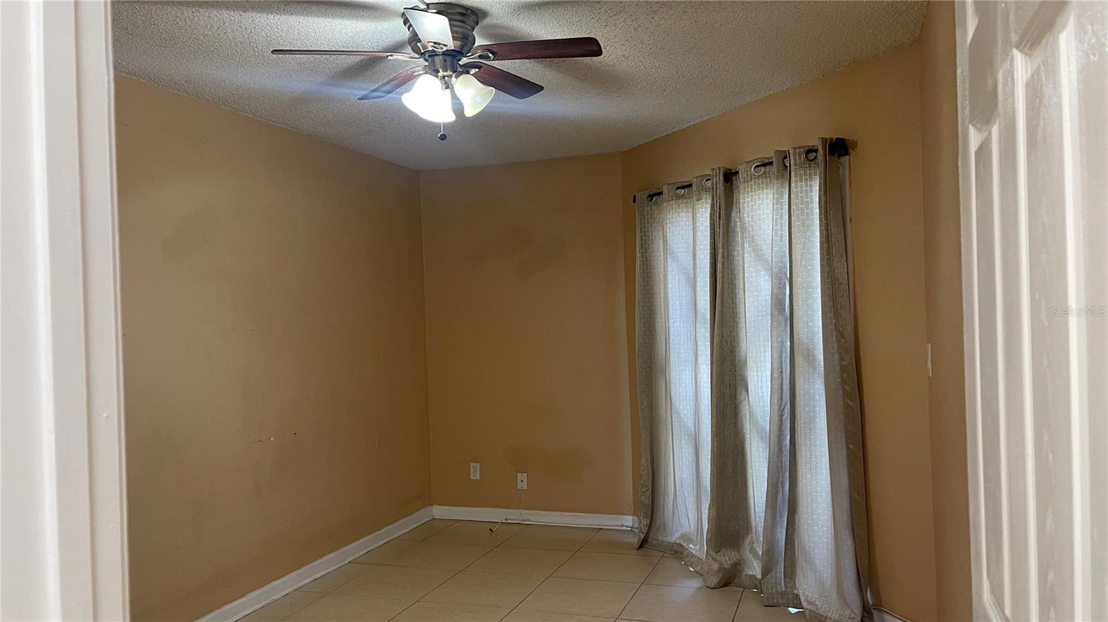 Image 9 of 15 For 7606 Pinery Way C