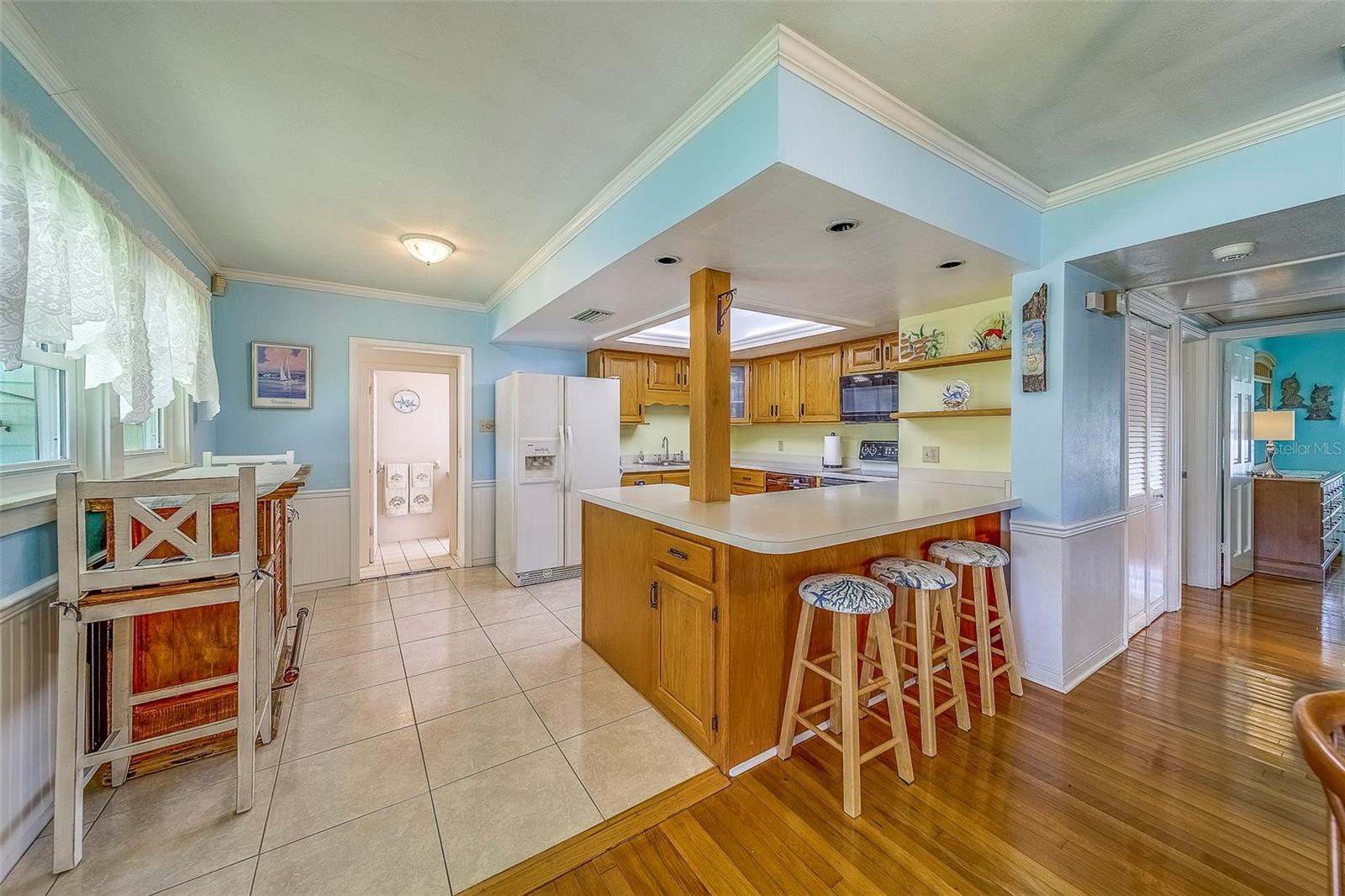Image 15 of 76 For 1677 Pasadena Drive