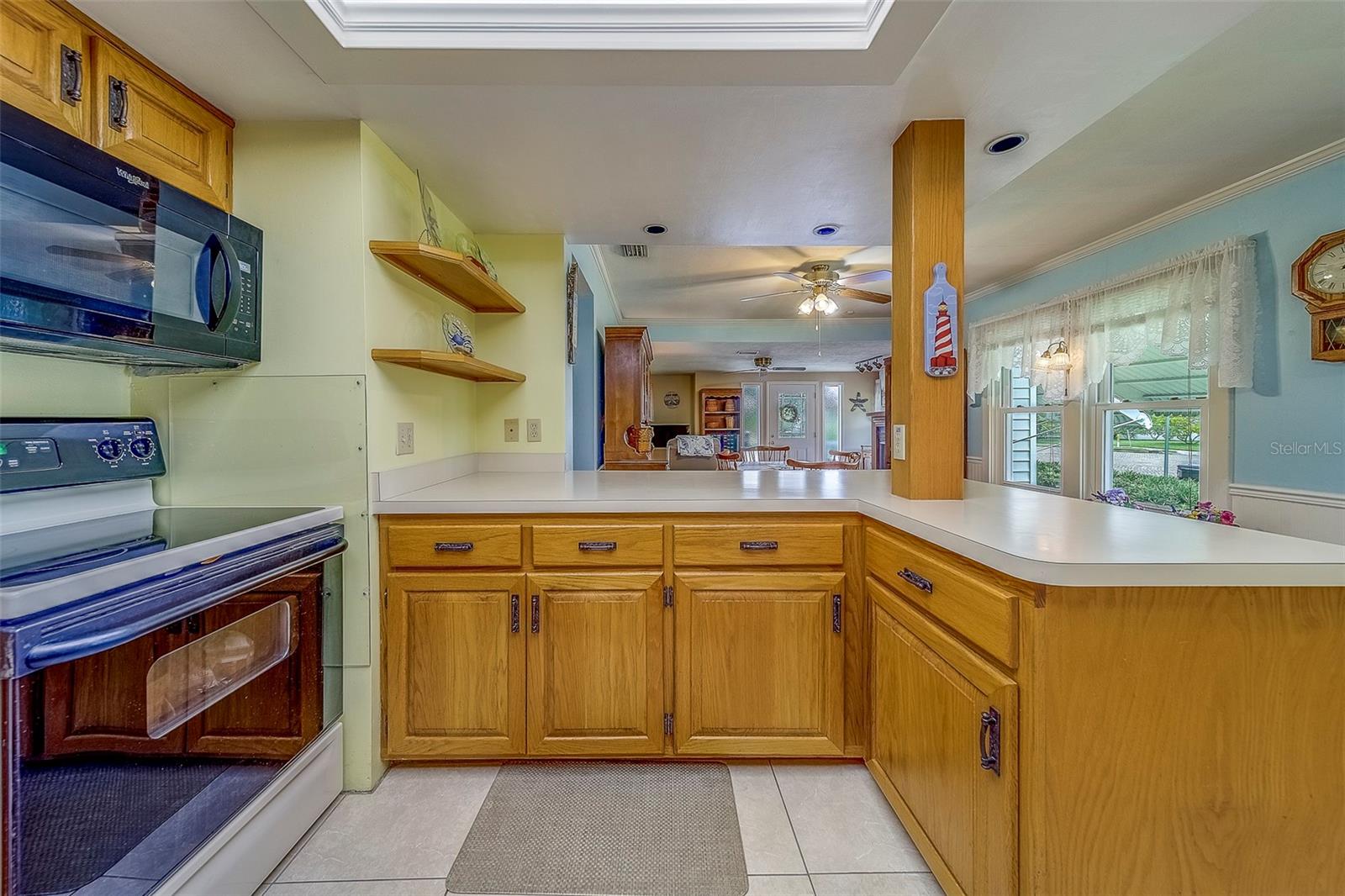 Image 18 of 76 For 1677 Pasadena Drive
