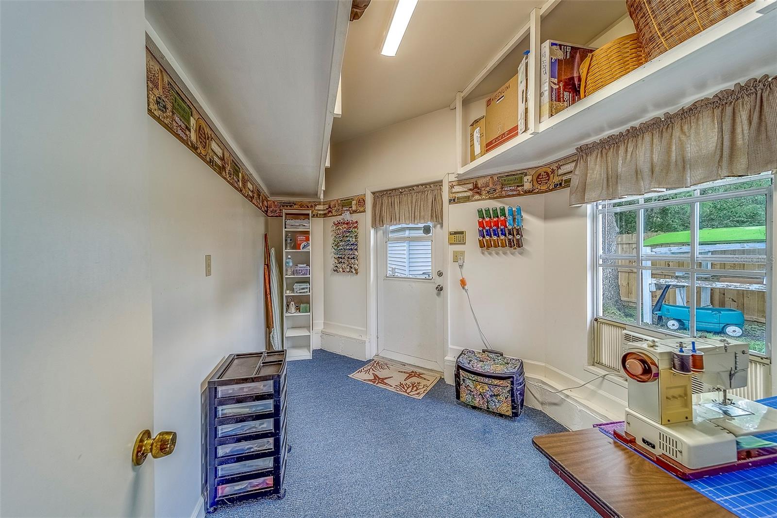 Image 38 of 76 For 1677 Pasadena Drive