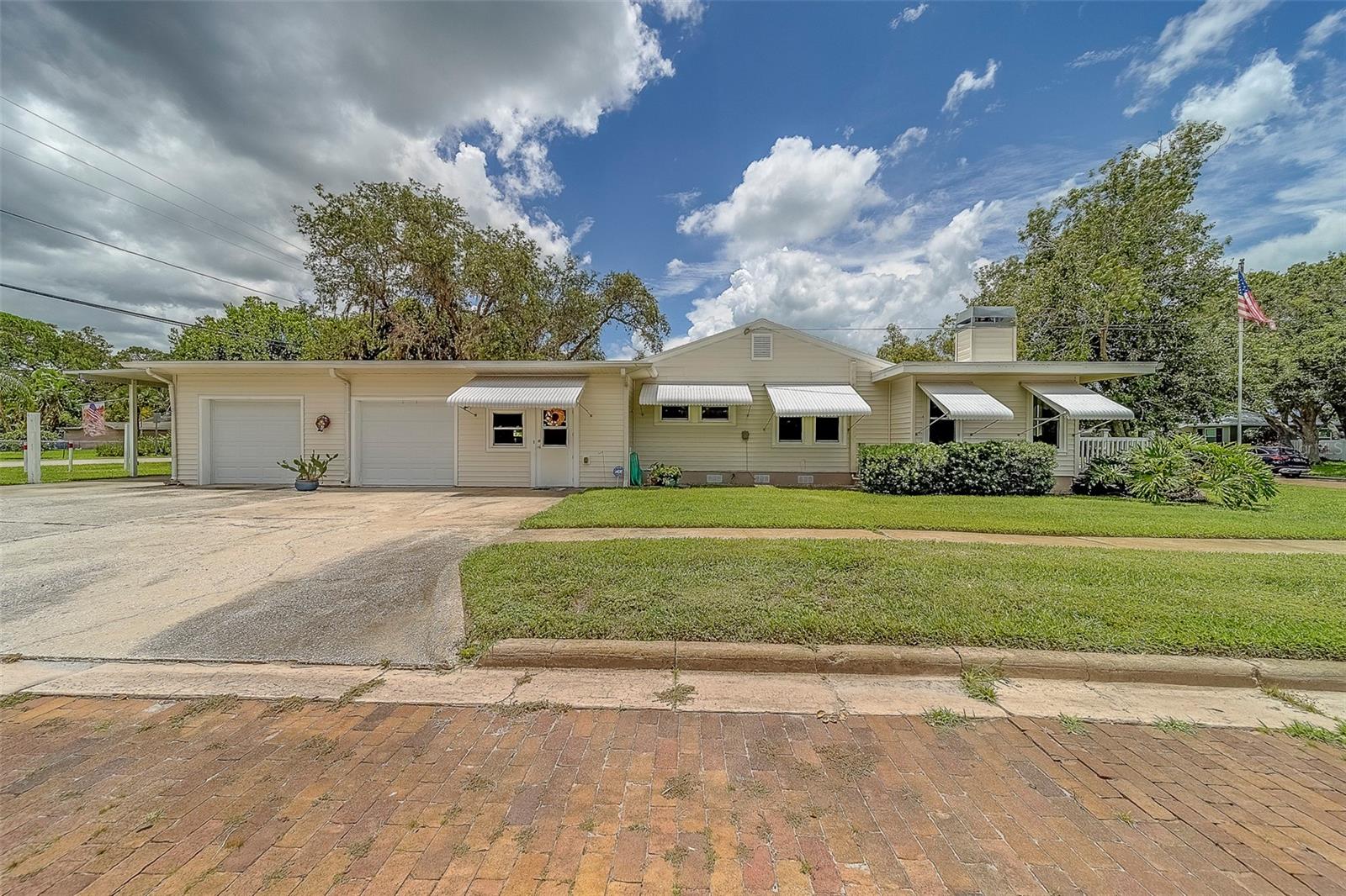 Image 51 of 76 For 1677 Pasadena Drive