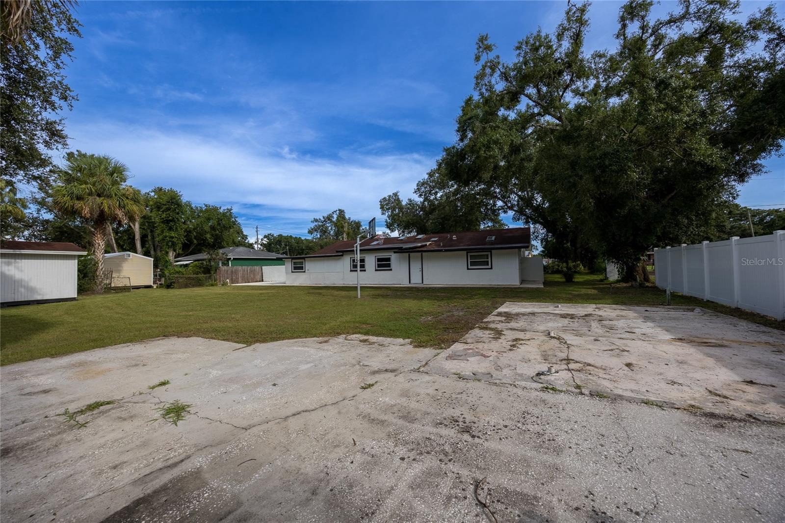 Listing photo id 26 for 5712 20th Avenue S