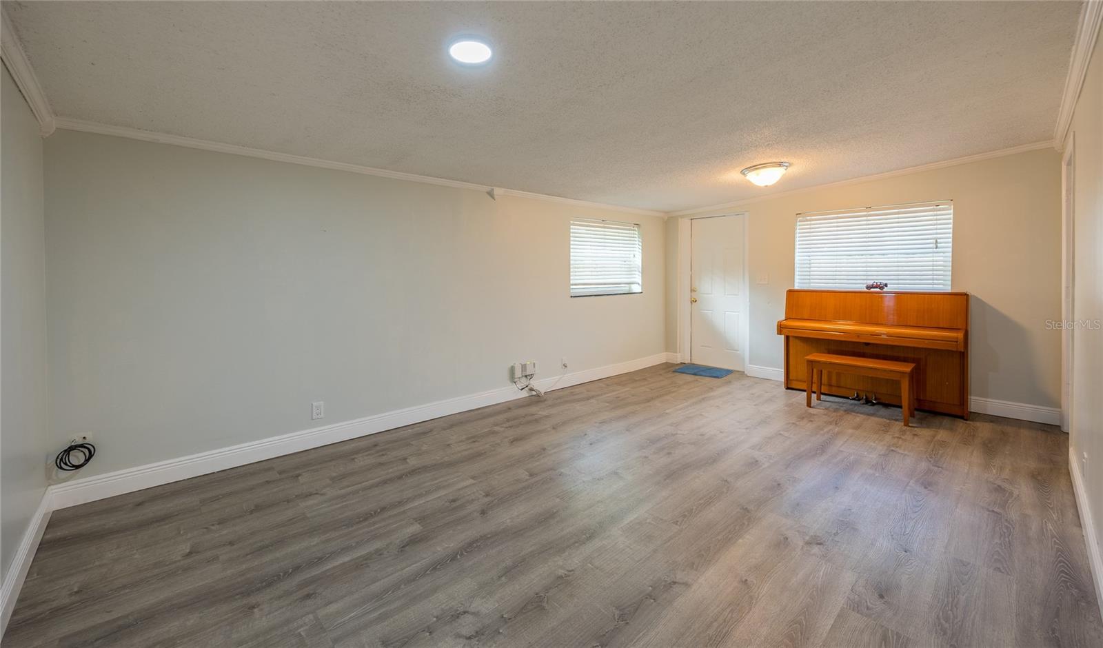 Listing photo id 33 for 5712 20th Avenue S