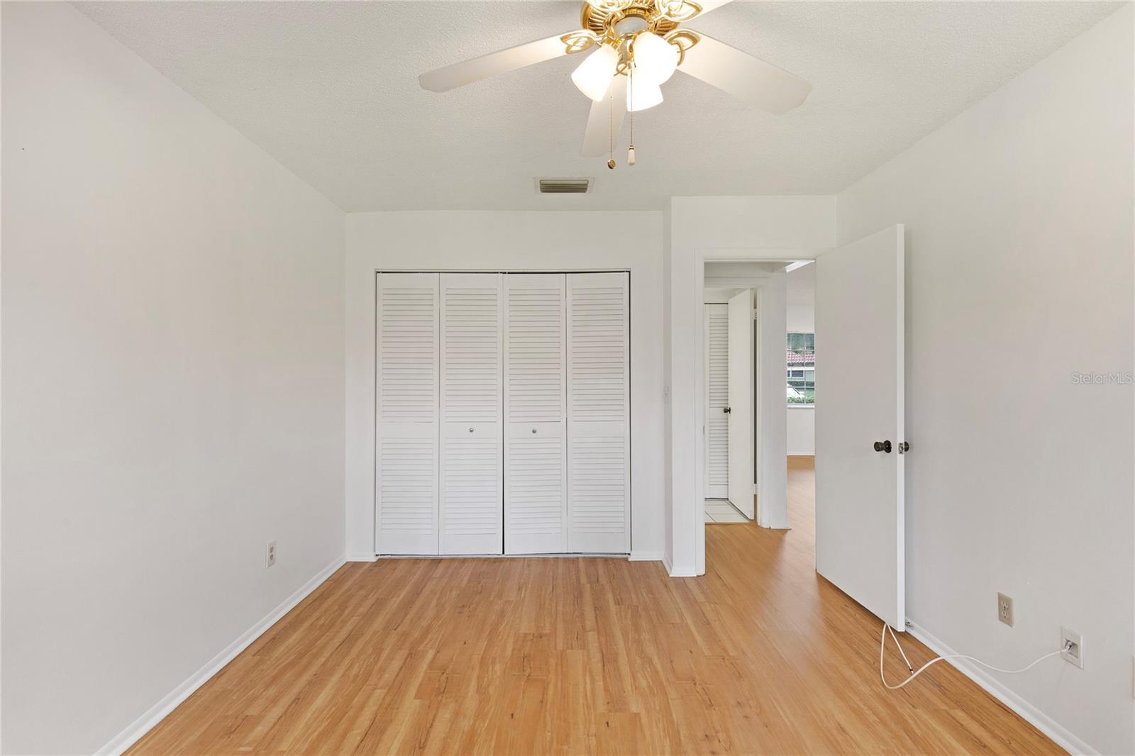 Image 11 of 20 For 1701 Pinehurst Road 30c