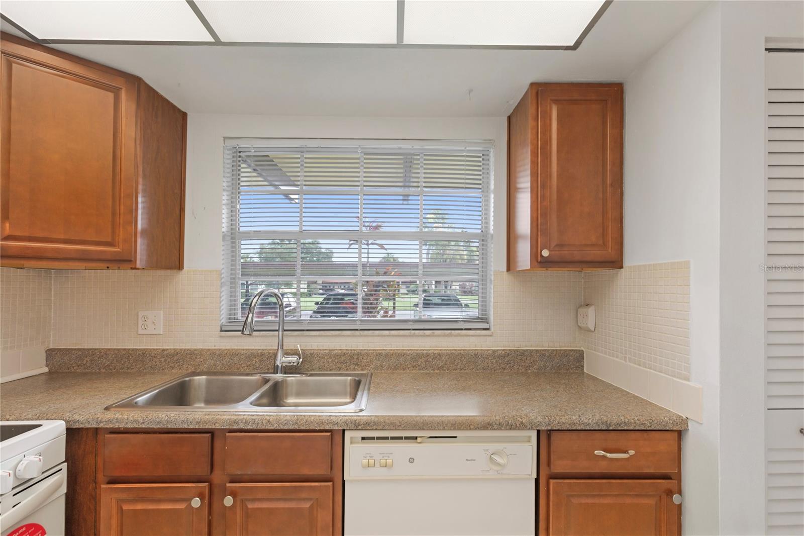 Image 3 of 20 For 1701 Pinehurst Road 30c