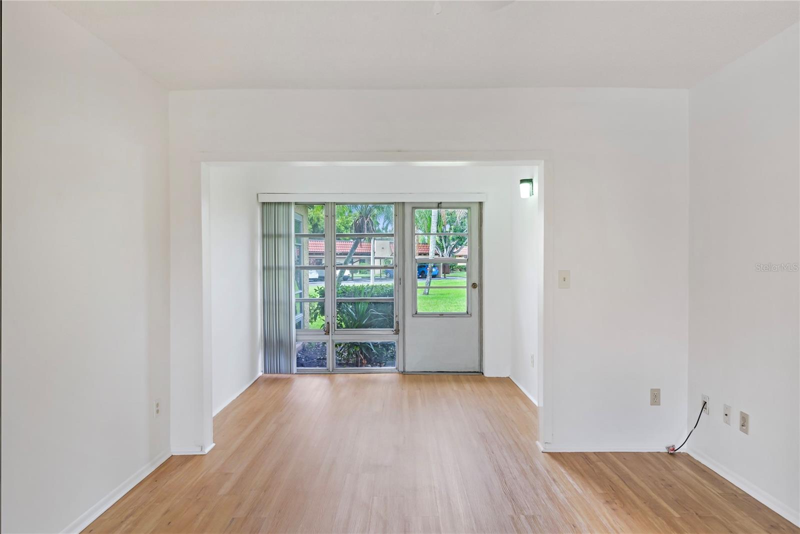 Image 5 of 20 For 1701 Pinehurst Road 30c