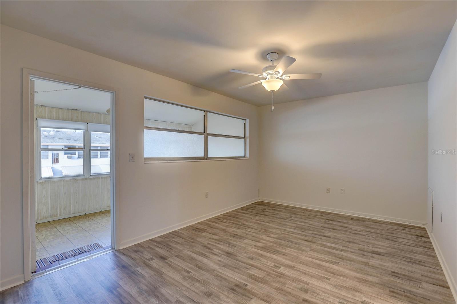 Image 9 of 28 For 6000 21st Street N 14