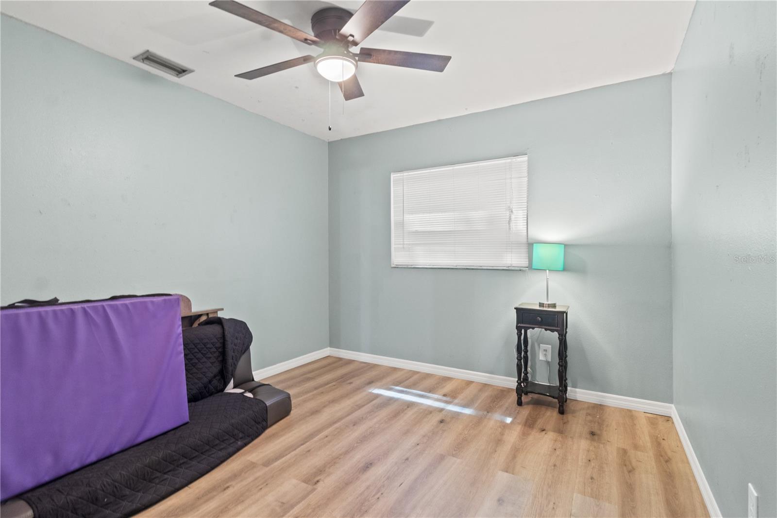 Image 27 of 35 For 2838 Springdell Circle