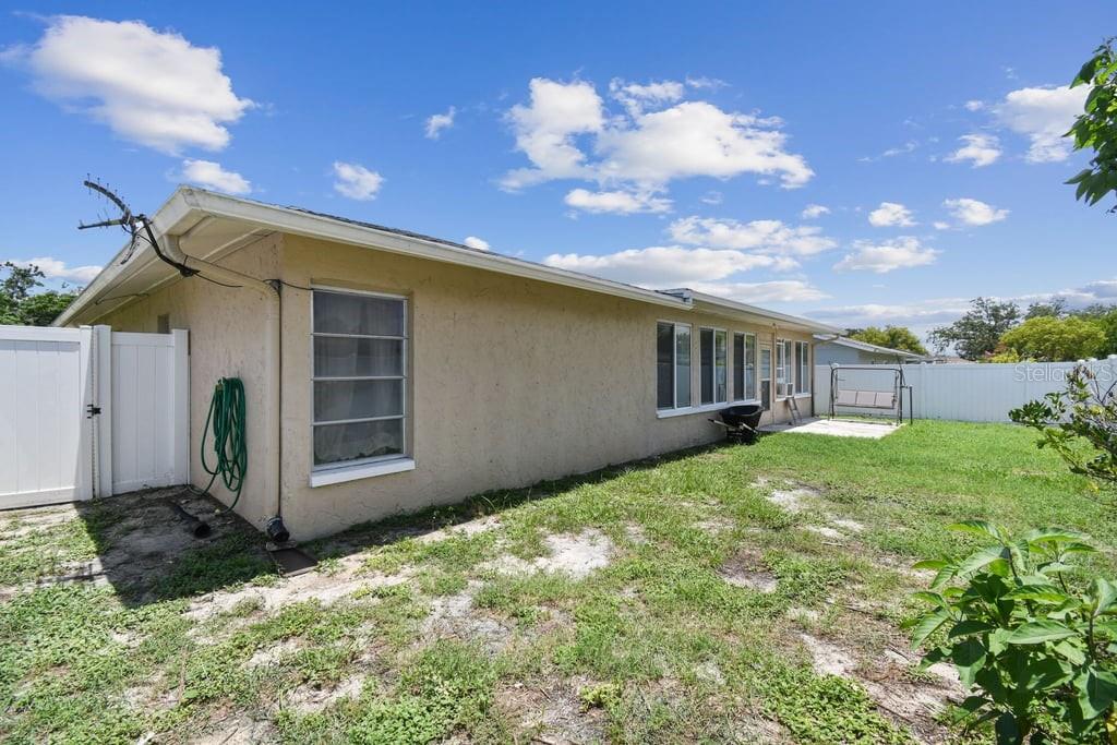 Image 36 of 87 For 8030 San Bernardino Drive