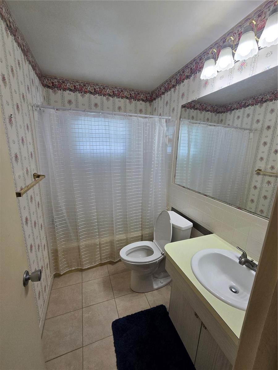 Image 20 of 52 For 10139 44th Way N 10139