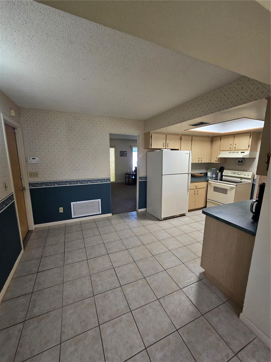 Image 26 of 52 For 10139 44th Way N 10139