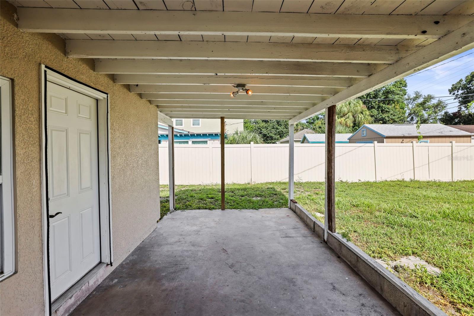 Image 26 of 29 For 2601 16th Avenue N