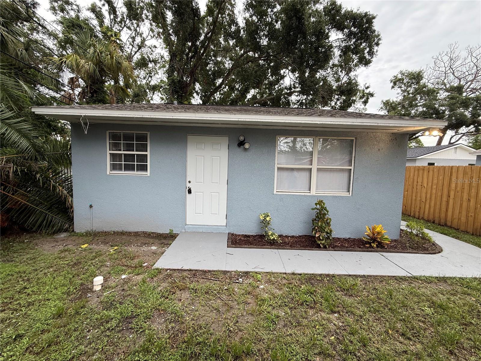 Details for 427 40th Avenue S B, ST PETERSBURG, FL 33705