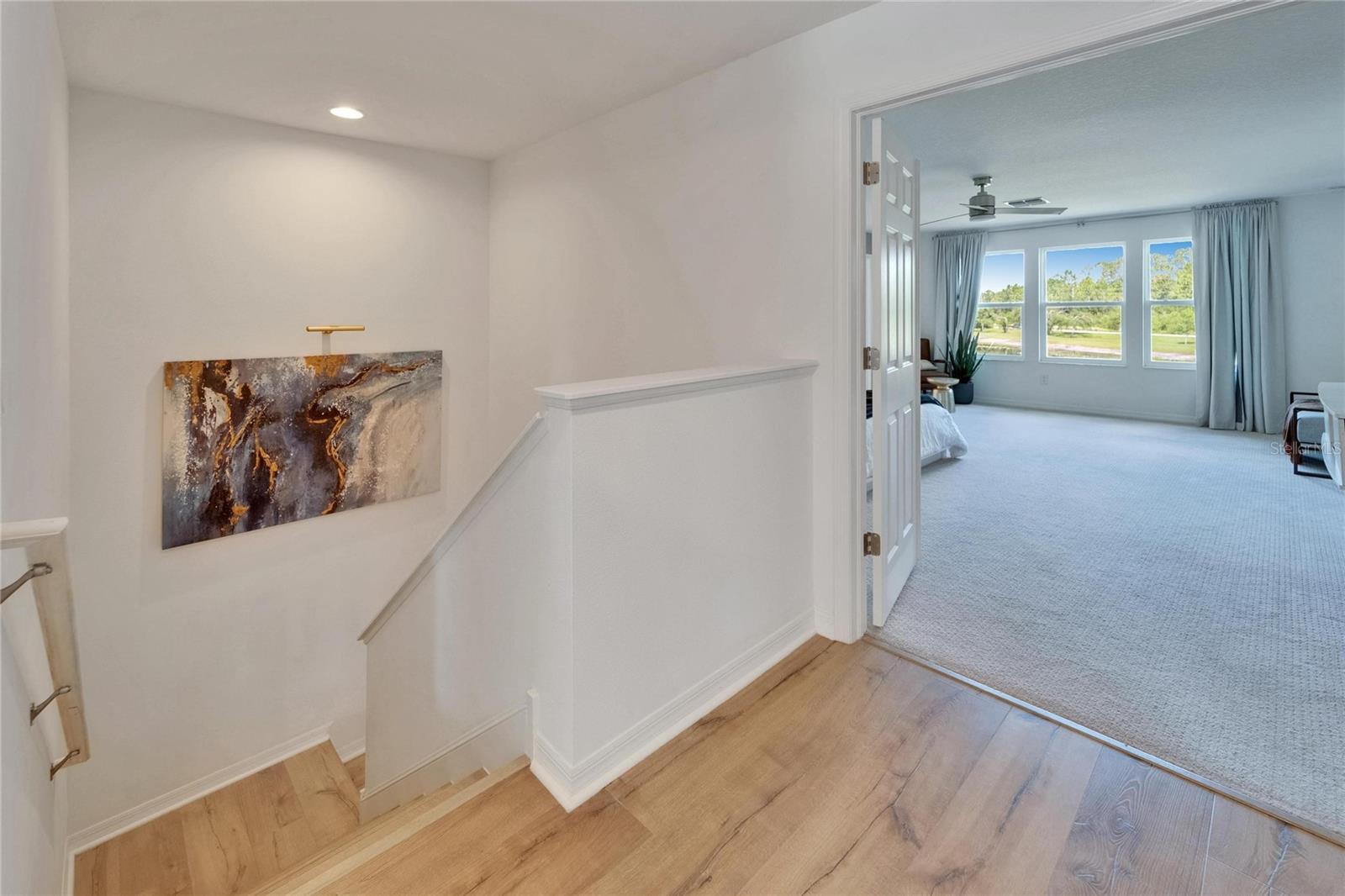 Listing photo id 34 for 7307 Gulf Cypress Avenue