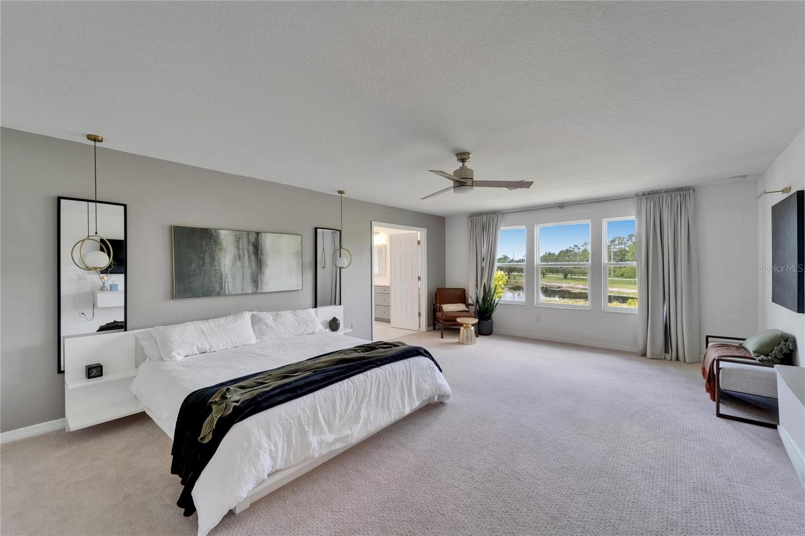 Listing photo id 41 for 7307 Gulf Cypress Avenue