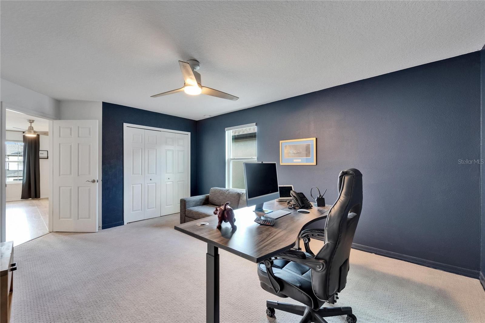Listing photo id 53 for 7307 Gulf Cypress Avenue