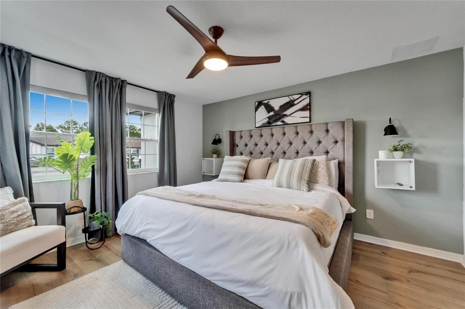 Listing photo id 55 for 7307 Gulf Cypress Avenue