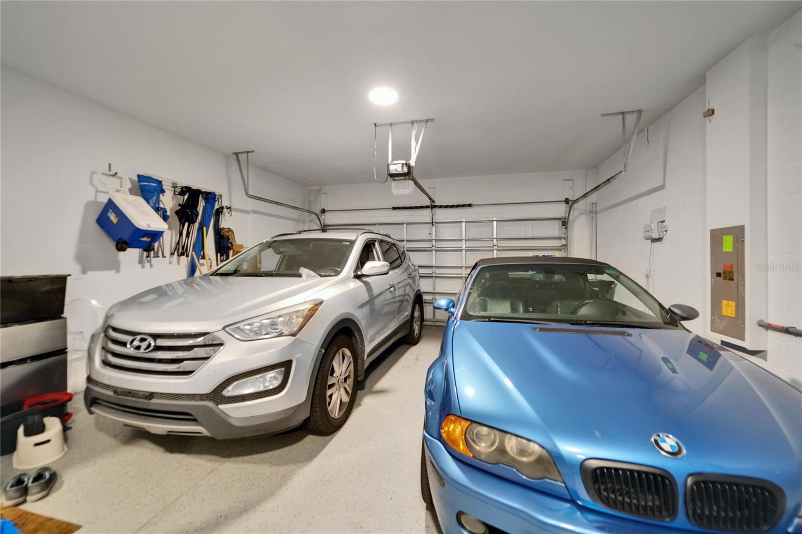 Listing photo id 78 for 7307 Gulf Cypress Avenue