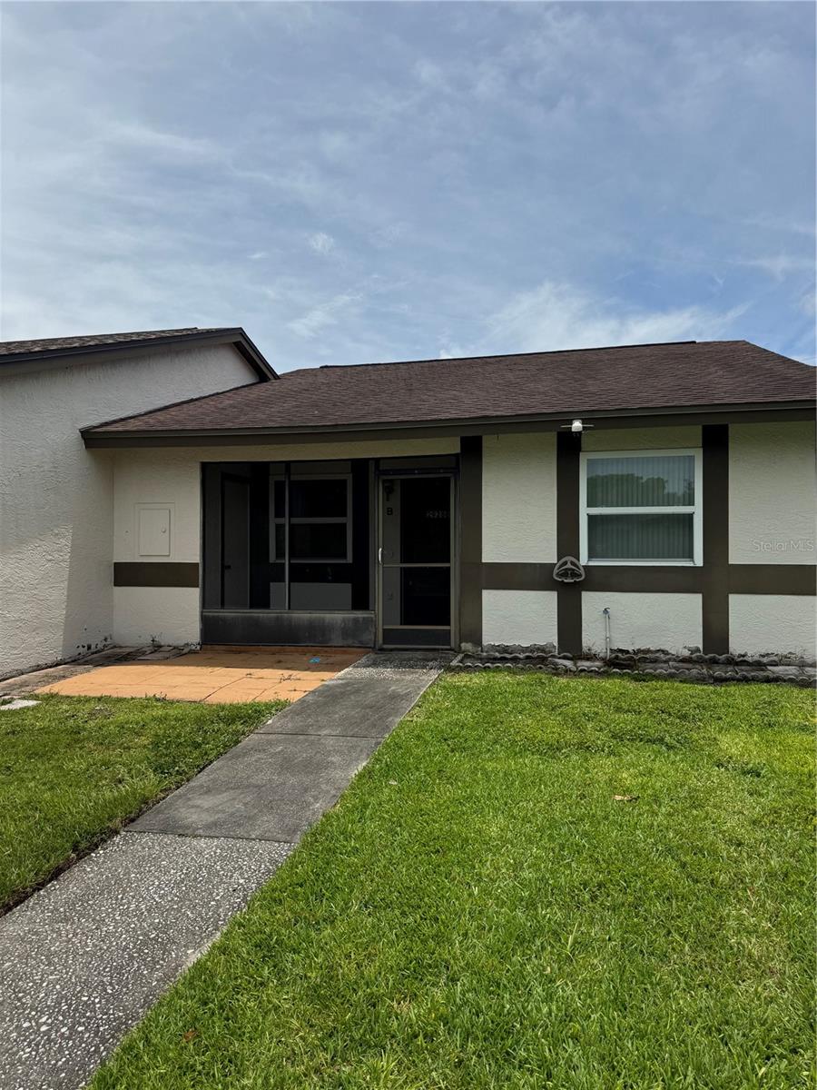 Image 3 of 36 For 2928 Bancroft Circle E B