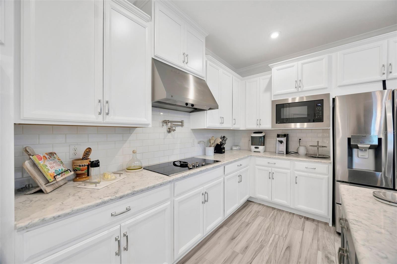 Image 11 of 61 For 7154 Bradbury Cir