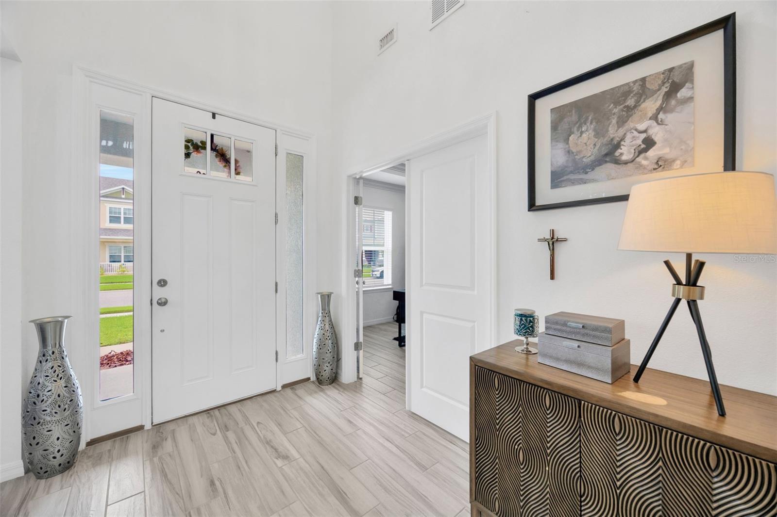Image 4 of 61 For 7154 Bradbury Cir