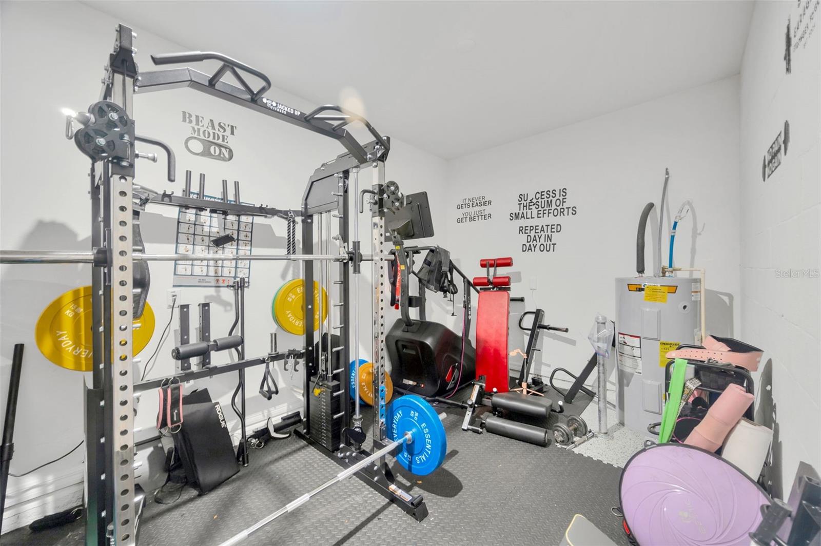 Image 41 of 61 For 7154 Bradbury Cir