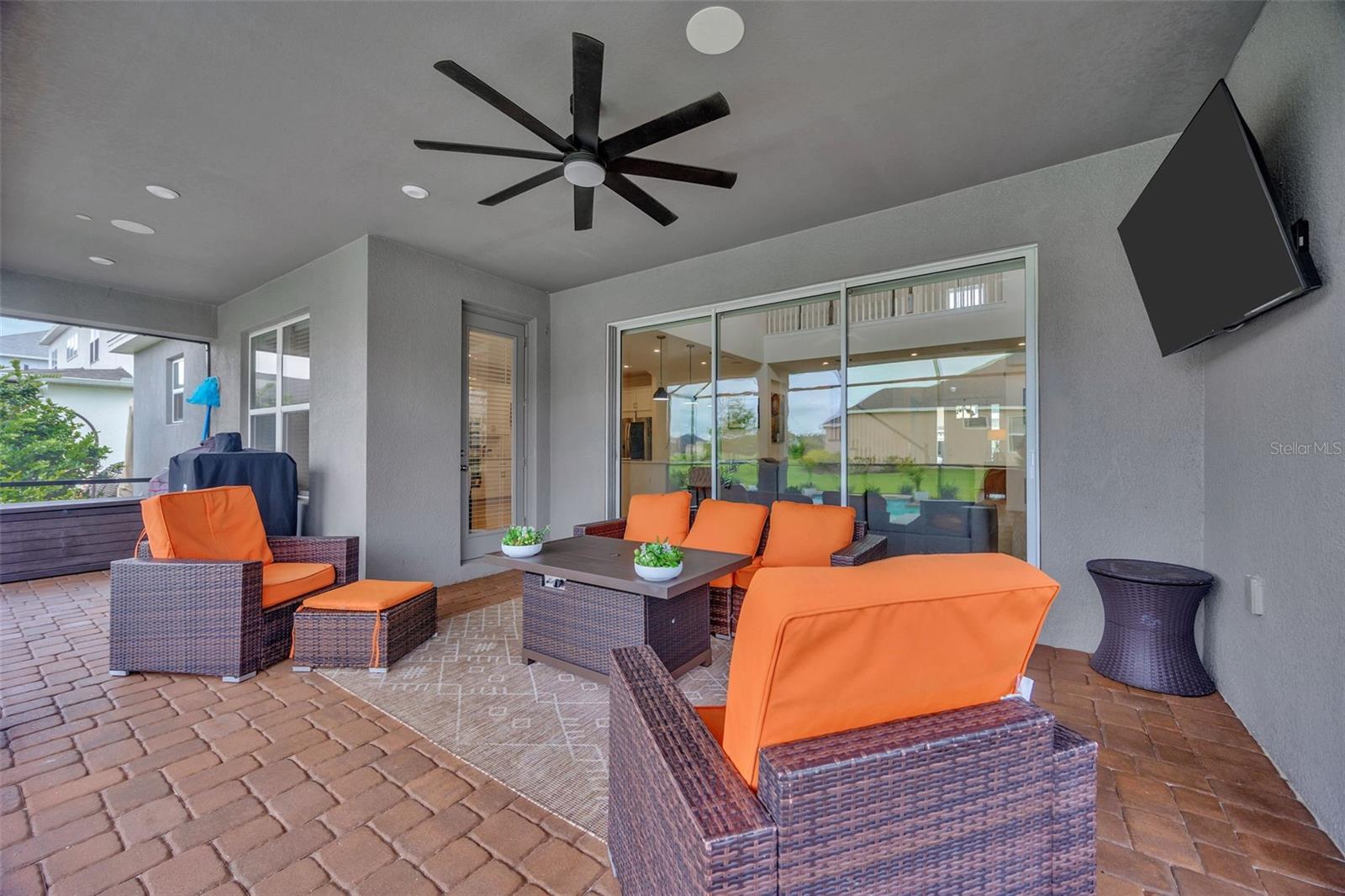 Image 42 of 61 For 7154 Bradbury Cir