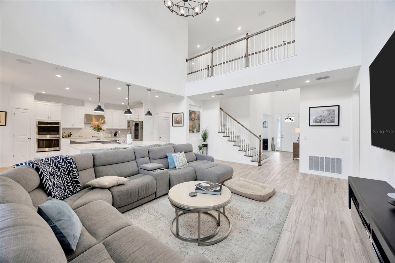 Image 9 of 61 For 7154 Bradbury Cir