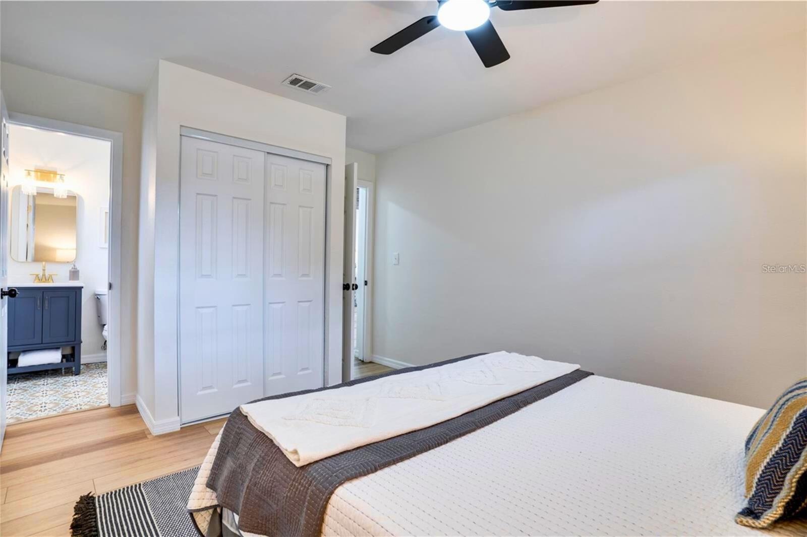 Image 9 of 20 For 4060 29th Street N