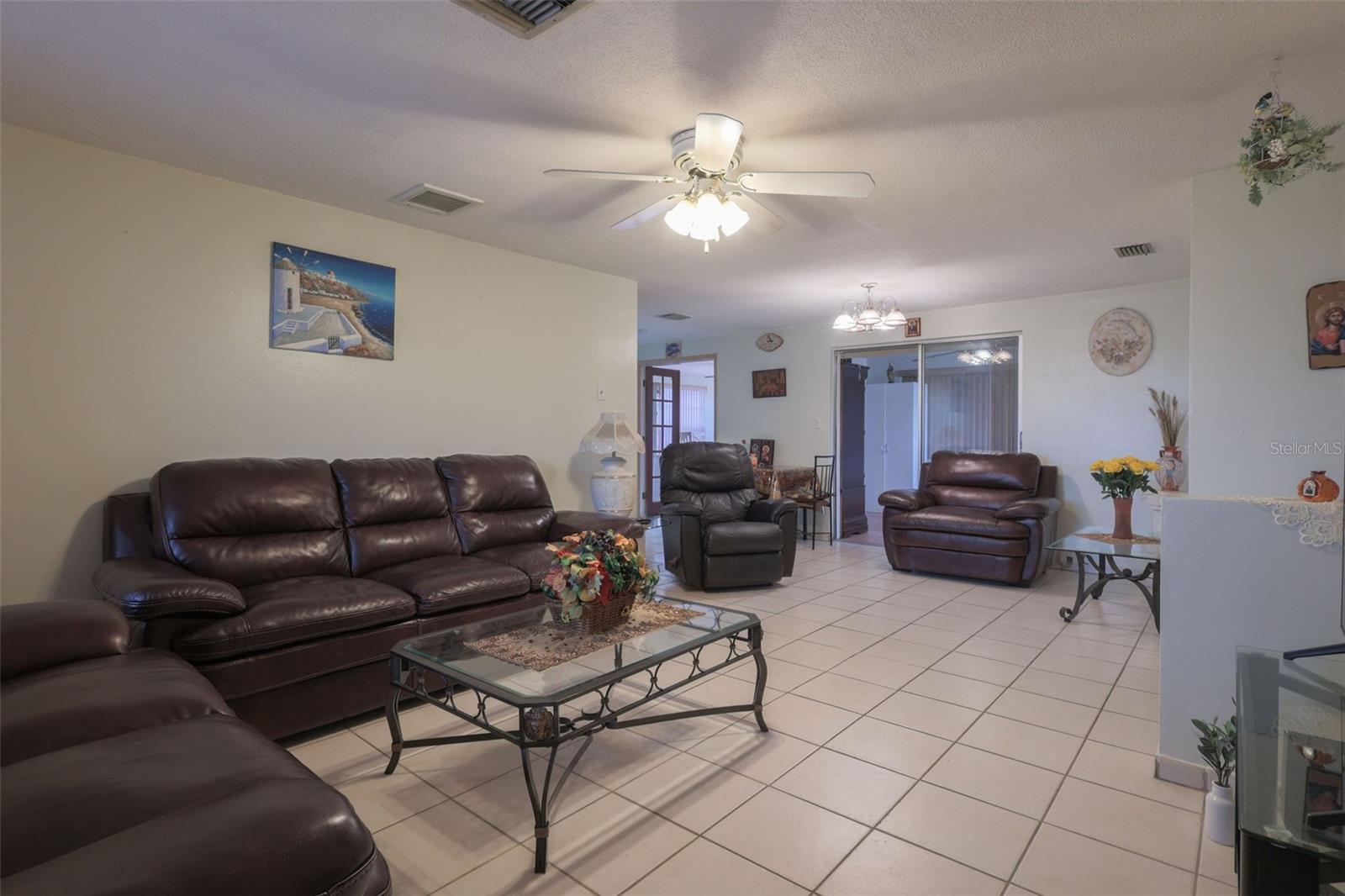 Image 4 of 15 For 1623 Dartmouth Drive