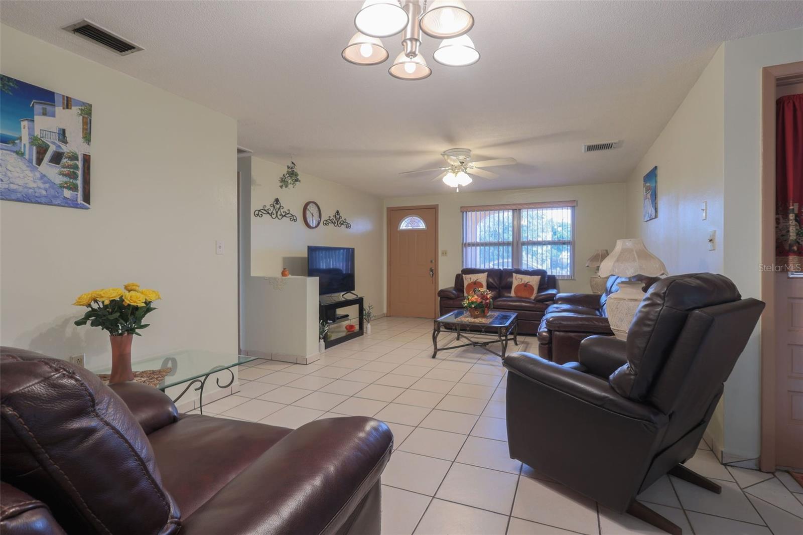 Image 5 of 15 For 1623 Dartmouth Drive