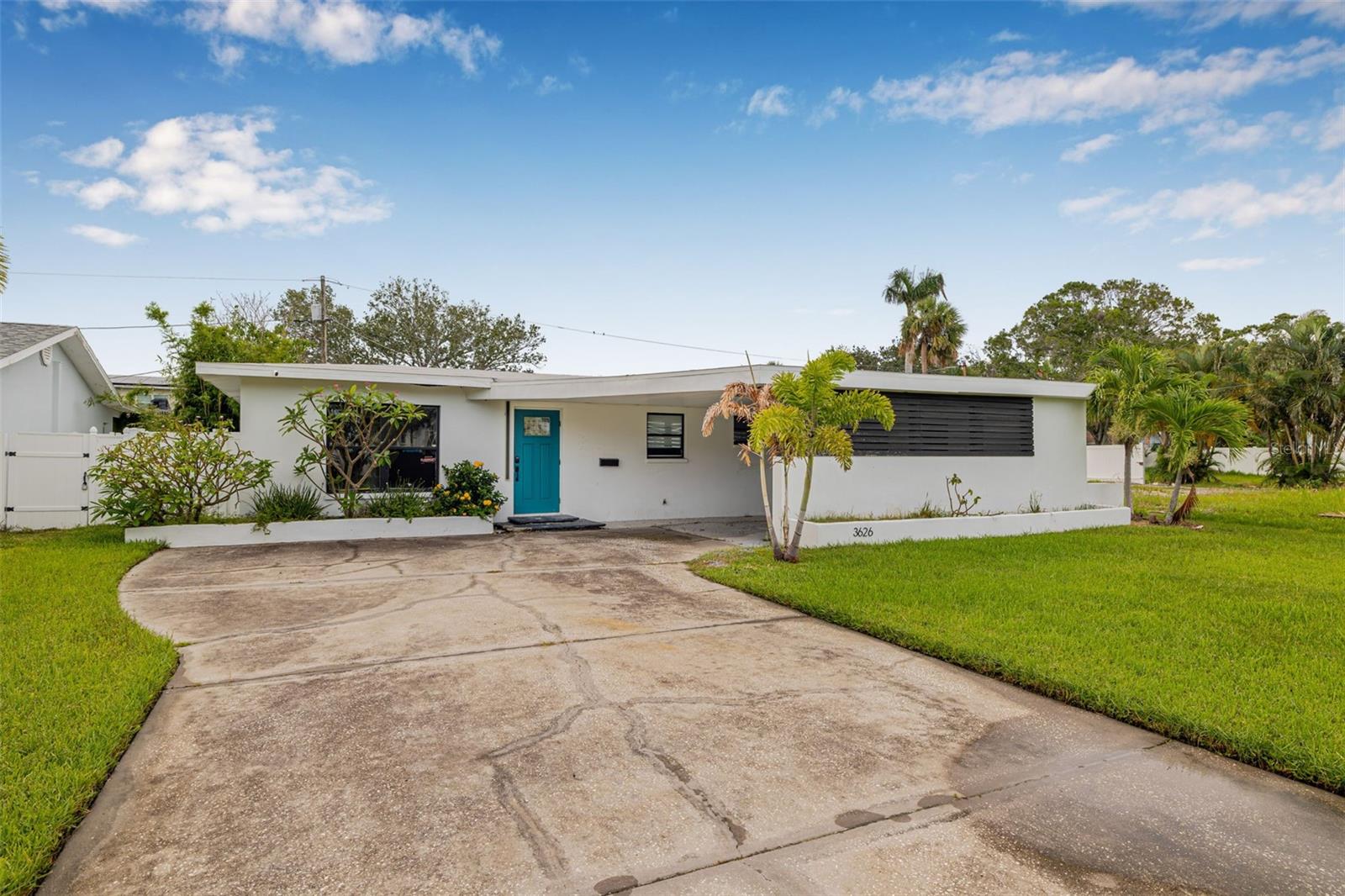 Details for 3626 Bayshore Boulevard Ne, ST PETERSBURG, FL 33703