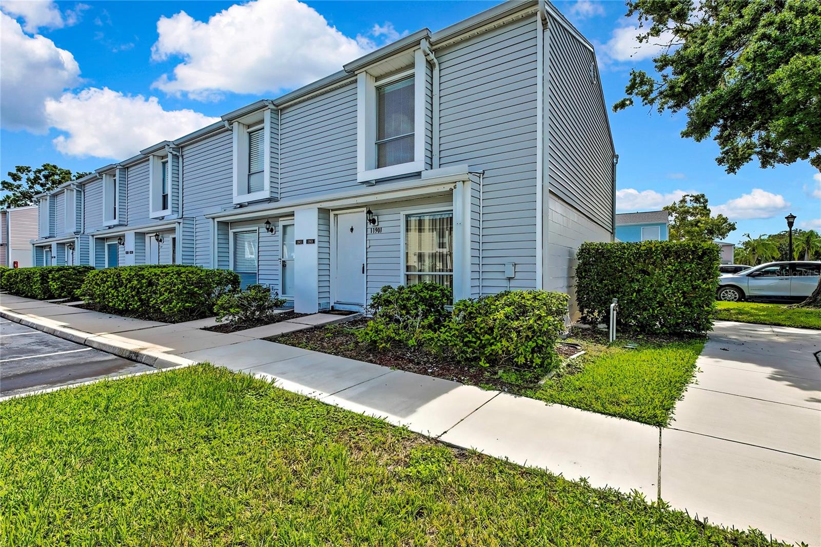 Details for 11901 Cypress Hill Circle, TAMPA, FL 33626