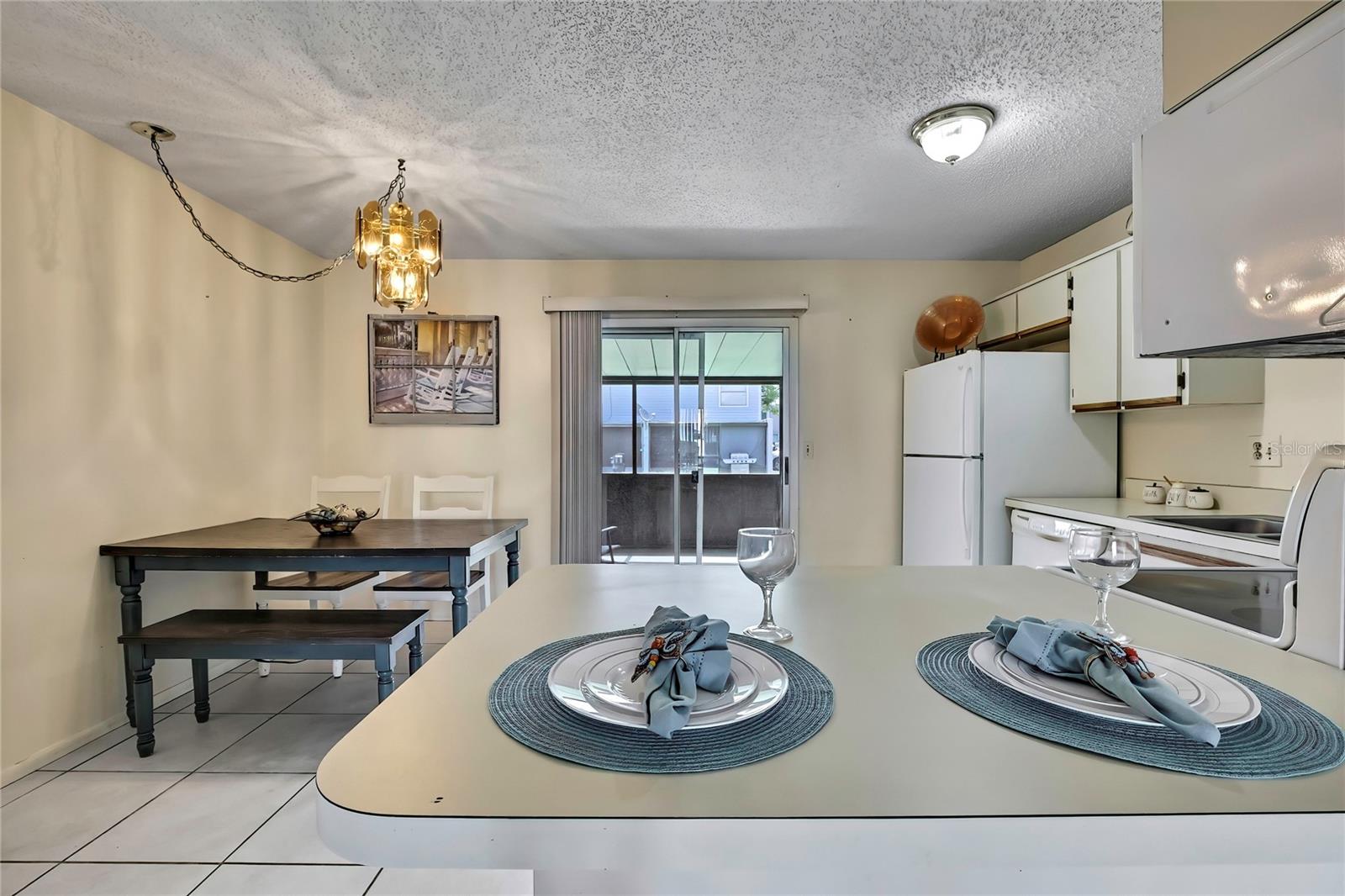 Listing photo id 8 for 11901 Cypress Hill Circle