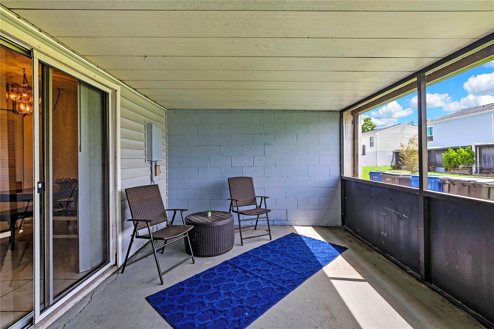 Listing photo id 25 for 11901 Cypress Hill Circle