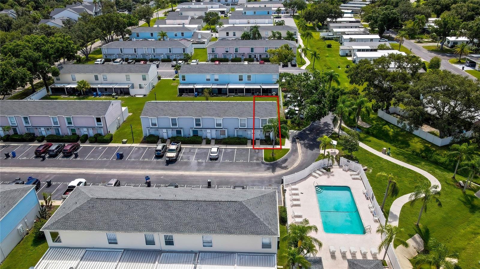 Listing photo id 1 for 11901 Cypress Hill Circle