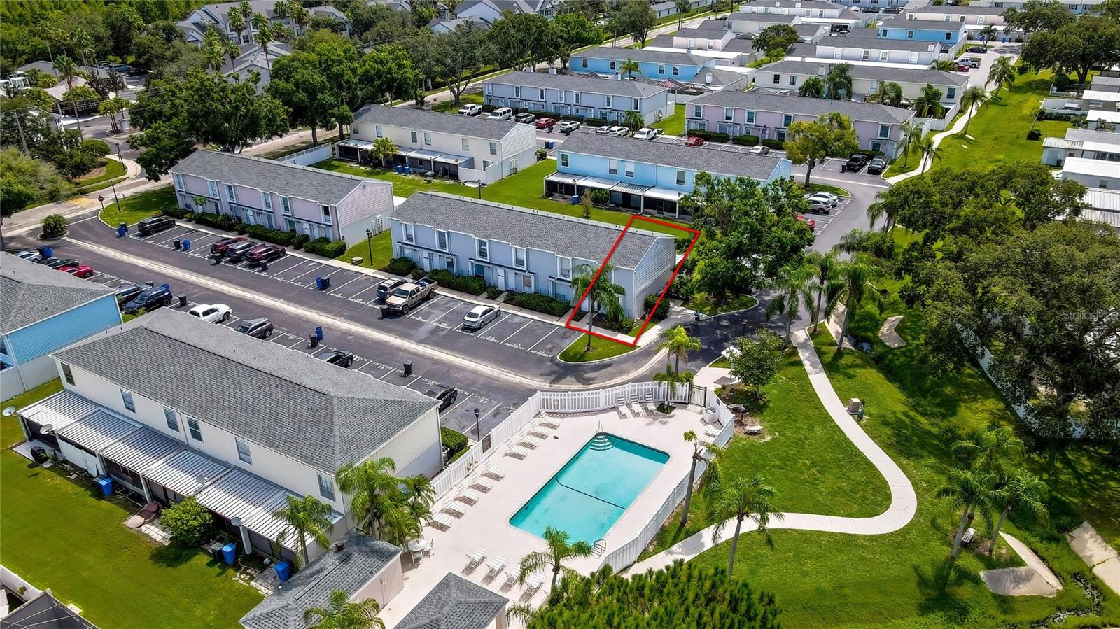 Listing photo id 29 for 11901 Cypress Hill Circle