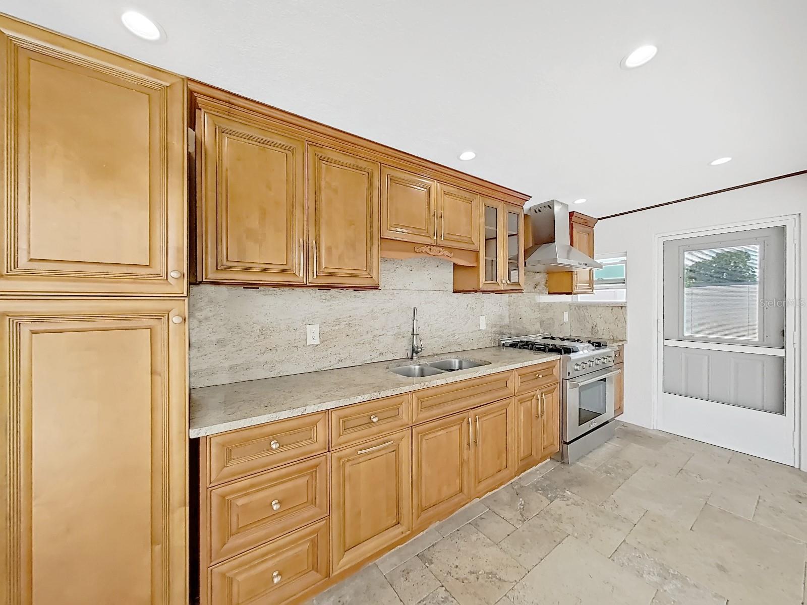 Image 16 of 53 For 4731 Eldorado Drive