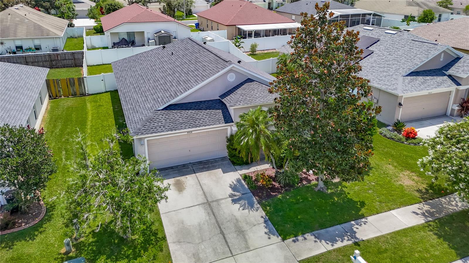 Listing photo id 0 for 30616 Lanesborough Circle