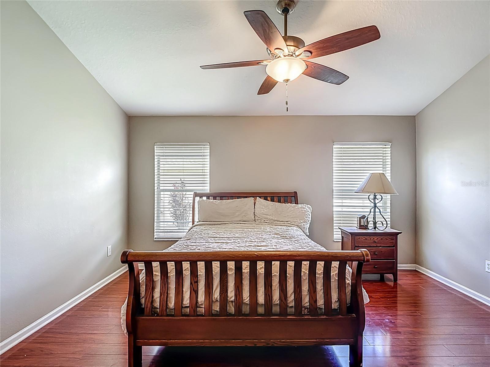 Listing photo id 30 for 30616 Lanesborough Circle