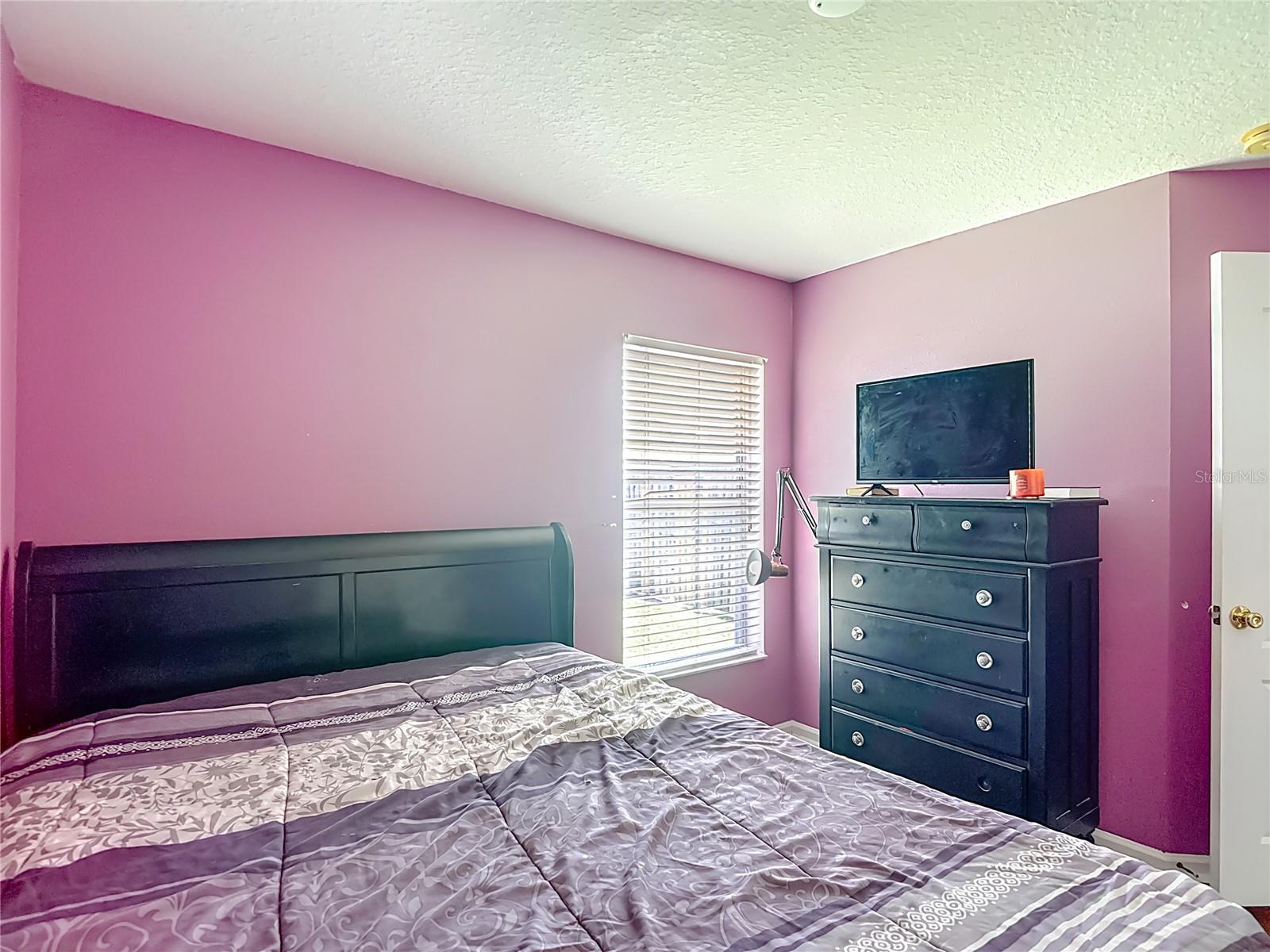 Listing photo id 44 for 30616 Lanesborough Circle