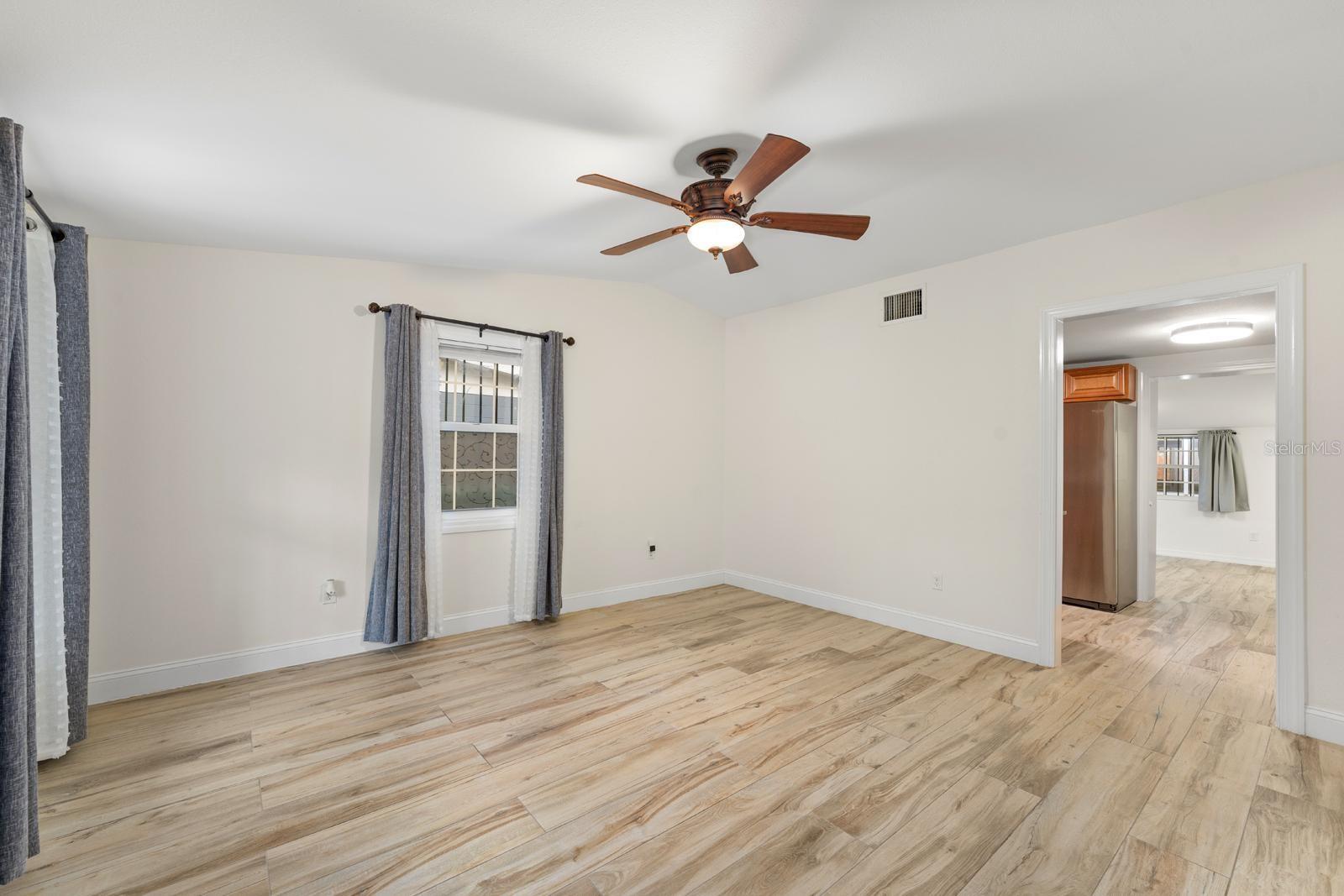 Image 7 of 34 For 1905 99th Avenue
