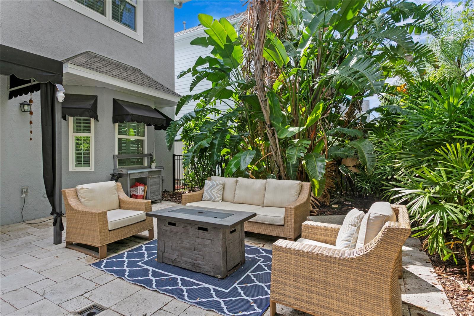 Image 17 of 68 For 945 Harbour Bay Drive