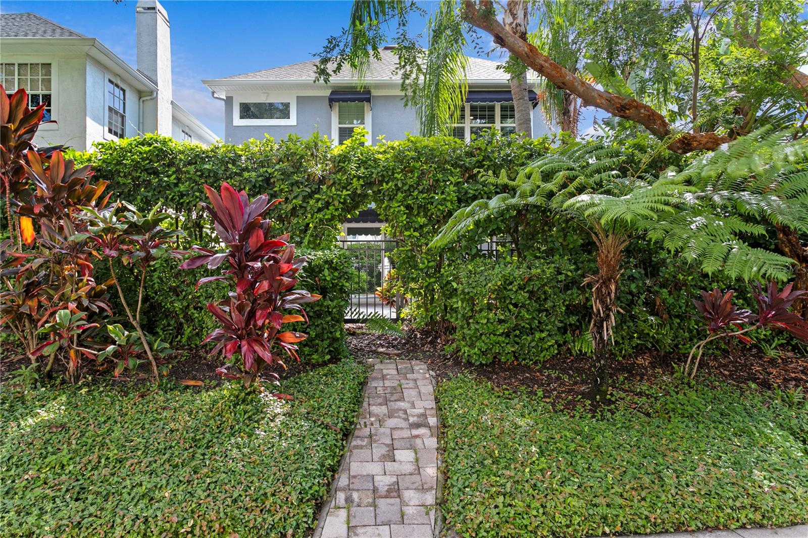 Image 21 of 68 For 945 Harbour Bay Drive